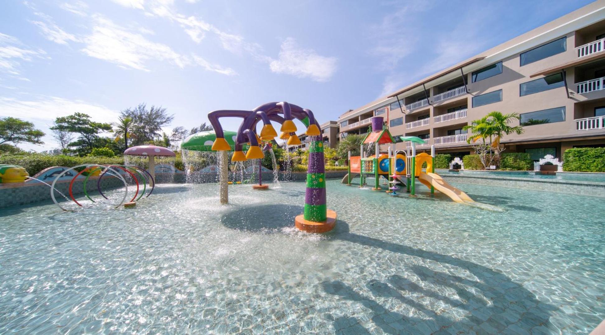 Maikhao Palm Beach Resort - SHA Plus Mai Khao Exterior foto